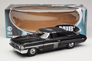 Ford Galaxie 500 Men in Black 3 Movie GreenLight 1:18 15301 Metal - imagen 6 de 6