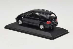 Ford Galaxy Mk2 Negro Minichamps 1:43 GALAXY002 Metal - imagen 3 de 4