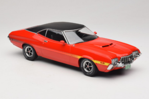 Ford Gran Torino Sport Rojo IXO 1:18 18CMC263 Metal - imagen 4 de 6