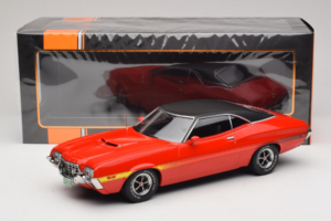 Ford Gran Torino Sport Rojo IXO 1:18 18CMC263 Metal - imagen 6 de 6