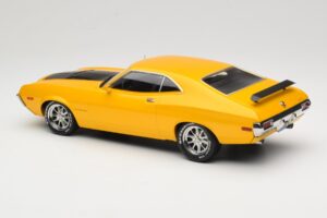 Ford Gran Torino Sport Amarillo IXO 1:18 18CMC186 Metal - imagen 5 de 6