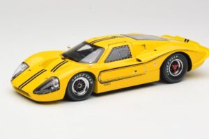 Ford GT40 Mk IV Amarillo 1967 Shelby Collectibles 1:18 31414S Metal