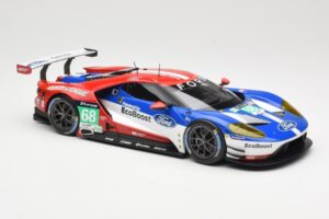 Ford GT GTE #68 D. Muller / J. Hand / S. Bourdais Chip Ganassi Racing LMGTE Pro 24 Hours of Le Mans 2016 Winner Minichamps 1: - imagen 4 de 6