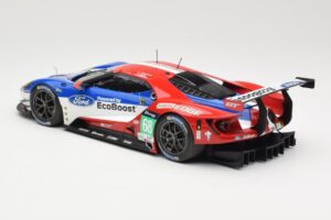 Ford GT GTE #68 D. Muller / J. Hand / S. Bourdais Chip Ganassi Racing LMGTE Pro 24 Hours of Le Mans 2016 Winner Minichamps 1: - imagen 5 de 6