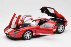 Ford GT Rojo AUTOart 1:18 73021 Metal - imagen 2 de 8