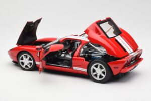 Ford GT Rojo AUTOart 1:18 73021 Metal - imagen 5 de 8