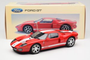 Ford GT Rojo AUTOart 1:18 73021 Metal - imagen 8 de 8
