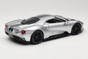 Ford GT Plata Maisto 1:18 31384 Metal - imagen 3 de 8