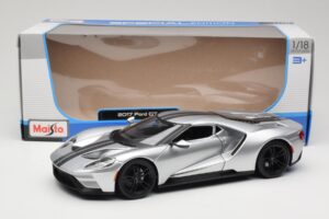 Ford GT Plata Maisto 1:18 31384 Metal - imagen 8 de 8