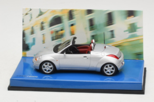 Ford Ka Descapotable Plata Minichamps 1:43 403086434 Metal