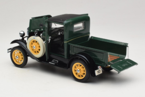 Ford Model A Pickup Valley Green Motor City 1:18 40003 Metal - imagen 5 de 8