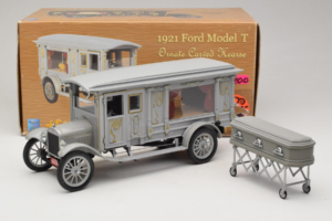Ford Model T Coche Fúnebre Tallado Ornamentado Precision Miniatures 1:18 PMSC-07G Metal - imagen 8 de 8