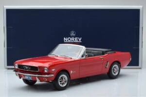 Ford Mustang Descapotable Rojo Norev 1:18 182810 Metal - imagen 6 de 6