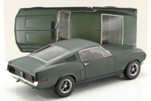 Ford Mustang Fastback Satin Green Metallic Norev 1:12 122702 Metal - imagen 4 de 5