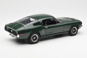 Ford Mustang GT Bullitt Verde AUTOart 1:18 72812 Metal - imagen 3 de 8
