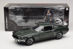 Ford Mustang GT Bullitt con Figura de Steve McQueen Greenlight 1:18 12885 Metal - imagen 8 de 8