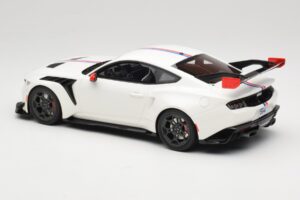 Ford Mustang GTD S650 Spirit of America Performance White GT Spirit 1:18 GT956 Resina - imagen 5 de 6