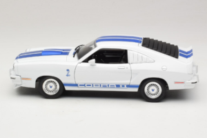 Ford Mustang II Cobra II Charlie's Angels Movie Greenlight 1:18 12880 Metal - imagen 4 de 8