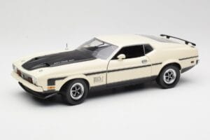 Ford Mustang Mach 1 Blanco Sun Star 1:18 3602 Metal