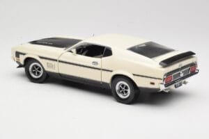 Ford Mustang Mach 1 Blanco Sun Star 1:18 3602 Metal - imagen 7 de 8