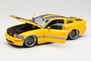 Ford Mustang S197 Cesam by Parotech Amarillo Norev 1:18 182700 Metal - imagen 2 de 8