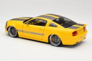 Ford Mustang S197 Cesam by Parotech Amarillo Norev 1:18 182700 Metal - imagen 7 de 8