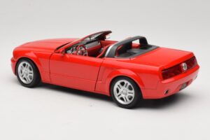 Ford Mustang S197 GT Descapotable Rojo Beanstalk Group 1:18 FOR10016R Metal - imagen 7 de 8