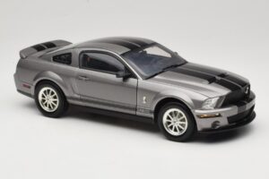 Ford Mustang S197 Shelby GT500 40th Anniversary Gris Shelby Collectibles 1:18 DC075005 Metal - imagen 6 de 8