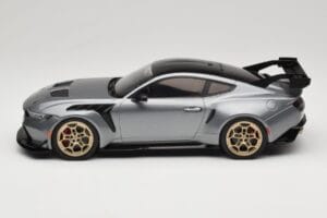 Ford Mustang S650 GTD Metallic Grey IXO 1:18 MCG18576 Metal - imagen 3 de 6