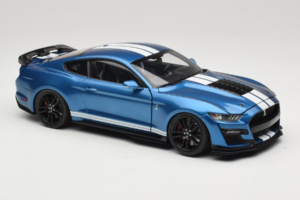 Ford Mustang Shelby GT500 S550 Atlas Blue Metallic IXO 1:18 18RDC244-FO Metal - imagen 6 de 8