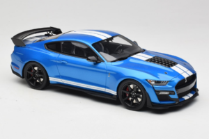 Ford Mustang Shelby GT500 S550 Azul GT Spirit 1:18 GT268 Resina - imagen 4 de 6
