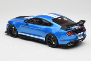Ford Mustang Shelby GT500 S550 Azul GT Spirit 1:18 GT268 Resina - imagen 5 de 6
