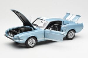 Ford Mustang Shelby GT500 Azul Claro Metalizado Con Franjas Blancas AUTOart 1:18 72907 Metal - imagen 2 de 8