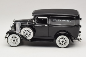 Ford Panel Car Police Patrol Signature Models 1:18 18143 Metal - imagen 3 de 6
