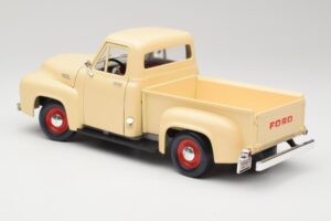Ford Pickup Colonial Blanco Road Legends 1:18 92148 Metal - imagen 7 de 8