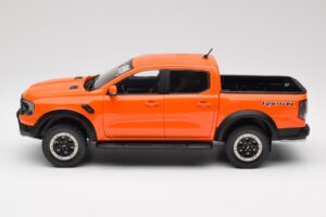 Ford Ranger Raptor Naranja MCG 1:18 MCG18456 Metal - imagen 5 de 6