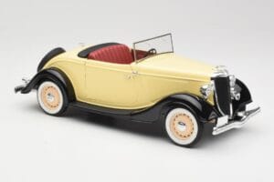 Ford Roadster Dearborn Yellow Solido 1:18 8008 Metal - imagen 6 de 8