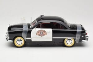 Ford Sedan Washington State Police Solido 1:18 8158 Metal - imagen 4 de 8