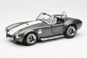 Ford Shelby Cobra 427 S/C Gris Metalizado Con Franjas Blancas Kyosho 1:18 08045GRW Metal