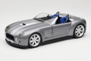 Shelby Cobra Descapotable Grey Metallic Hot Wheels 1:18 G7220 Metal