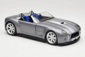 Shelby Cobra Descapotable Grey Metallic Hot Wheels 1:18 G7220 Metal - imagen 6 de 8