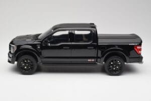 Ford Shelby F-150 Centennial Shadow Black GT Spirit 1:18 GT919 Resina - imagen 3 de 6