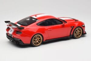 Ford Shelby Mustang Super Snake Rojo GT Spirit 1:18 GT531 Resina - imagen 2 de 6