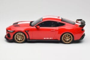 Ford Shelby Mustang Super Snake Rojo GT Spirit 1:18 GT531 Resina - imagen 3 de 6
