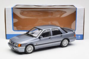 Ford Sierra RS Cosworth Azul Claro MCG 1:18 MCG18174 Metal - imagen 6 de 6