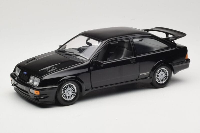 Ford Sierra RS Cosworth Mk2 RDH Negro Minichamps 1:18 150084071 Metal