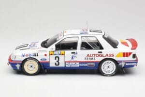 Ford Sierra RS Cosworth 4x4 #3 M. Biasion / T. Siviero Rally Monte Carlo 1992 MCG 1:18 MCG18355R Metal - imagen 3 de 6