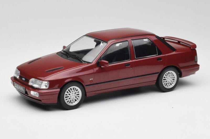 Ford Sierra RS Cosworth 4x4 Rojo MCG 1:18 MCG18354 Metal