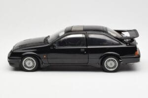 Ford Sierra RS Cosworth Negro AUTOart 1:18 72861 Metal - imagen 4 de 8