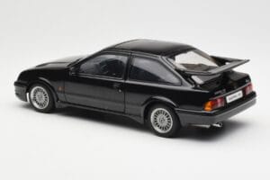 Ford Sierra RS Cosworth Negro AUTOart 1:18 72861 Metal - imagen 7 de 8